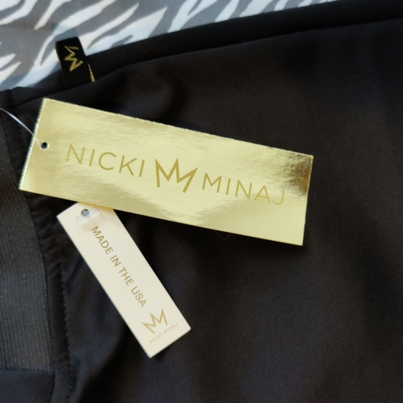 🆕 Nicki Minaj Shorts 🖤 NWT - Picture 2 of 8